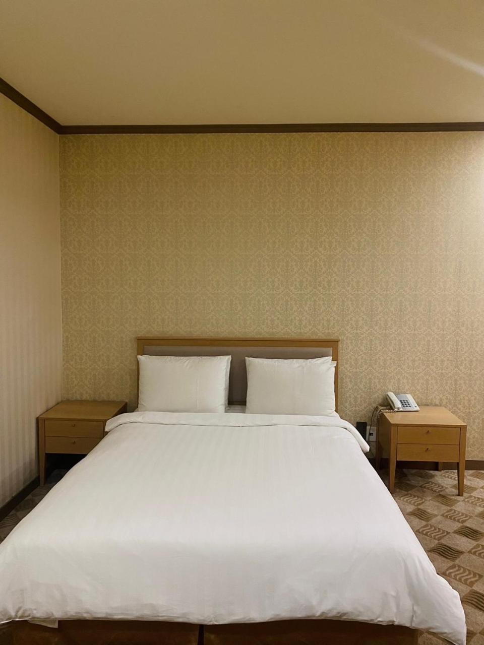 Sunjin Grand Hotel Ulánbátor Kültér fotó