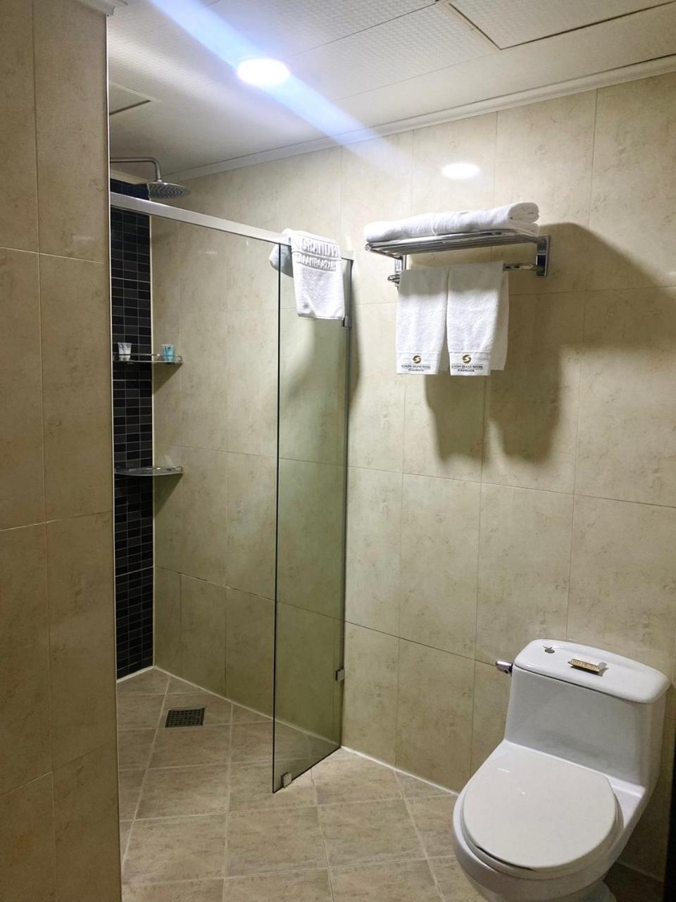 Sunjin Grand Hotel Ulánbátor Kültér fotó
